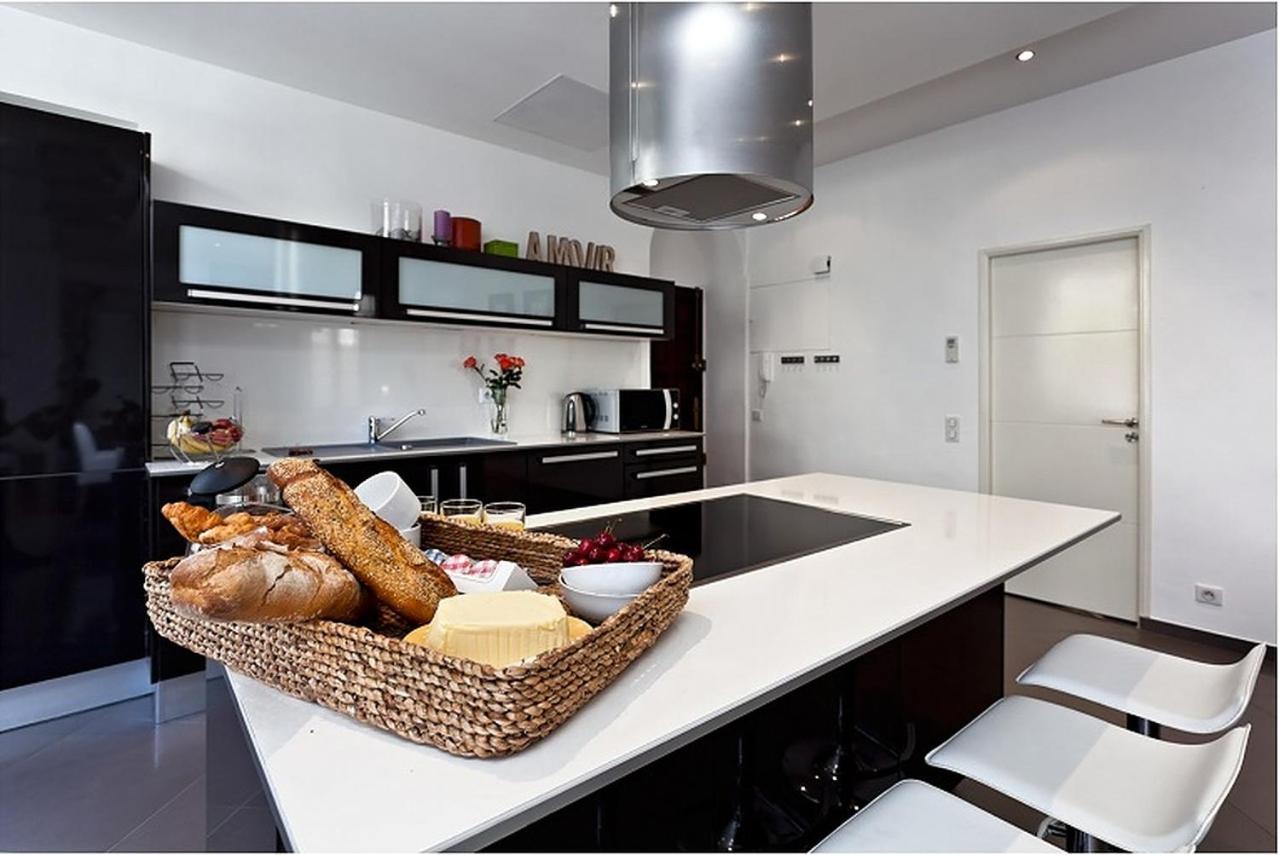 Sunlight Properties - Amourviolette - Central Apartment W Rare Terrace Nizza Esterno foto